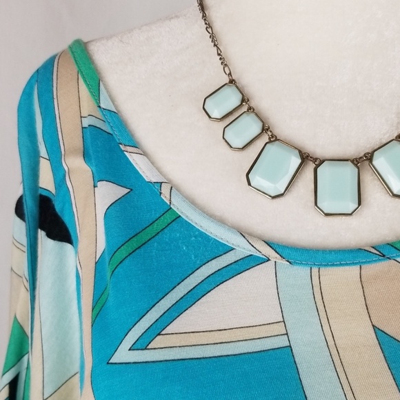 New York &Company Patterned Shirt - Picture 3 of 7